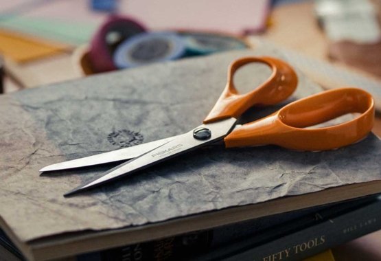 Fiskars Hair and Nail scissors Beauty scissors Manicure scissors