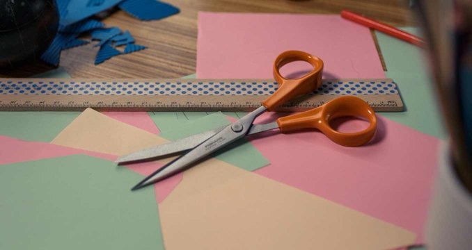 Professional Small Precision Scissors for Crafting and Collage and Paper  Cutting